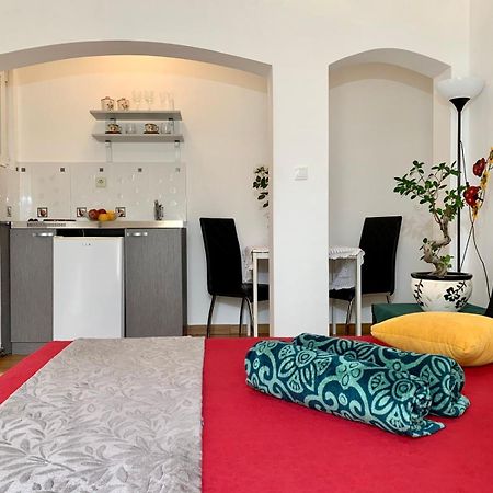 Apartmani Tamara Тиват Екстер'єр фото
